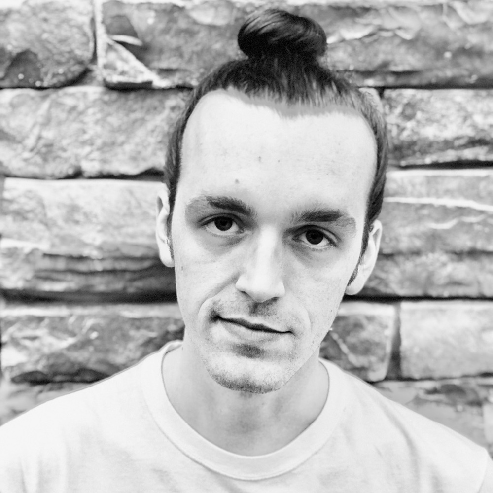 Meet your Posher, Travis